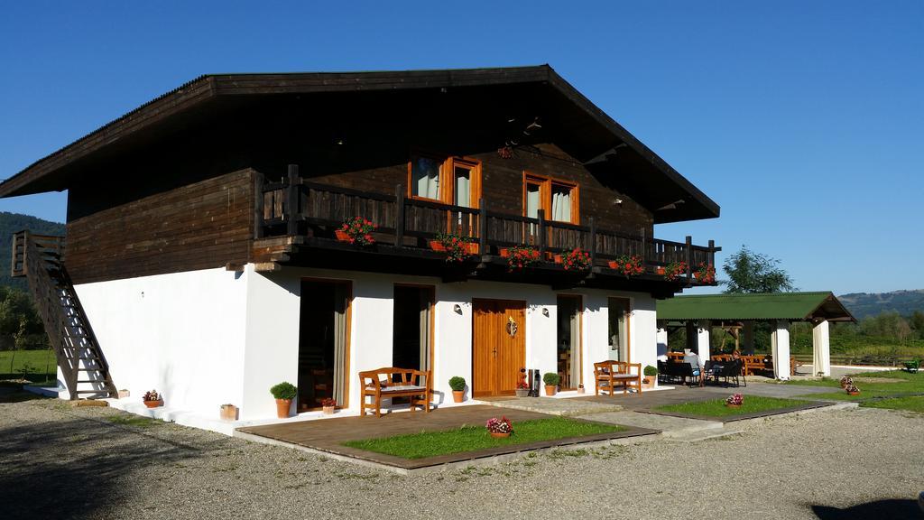 Landhaus Bed&Breakfast Viseu de Sus Luaran gambar