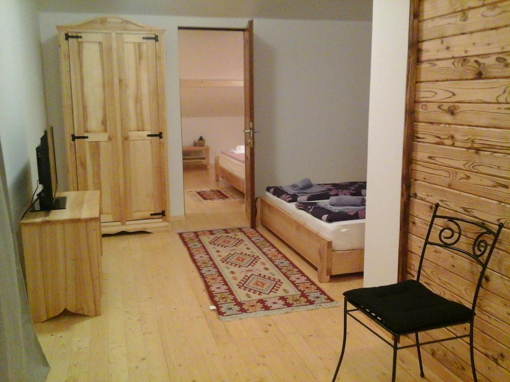 Landhaus Bed&Breakfast Viseu de Sus Bilik gambar