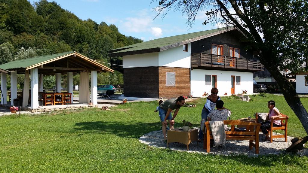 Landhaus Bed&Breakfast Viseu de Sus Luaran gambar